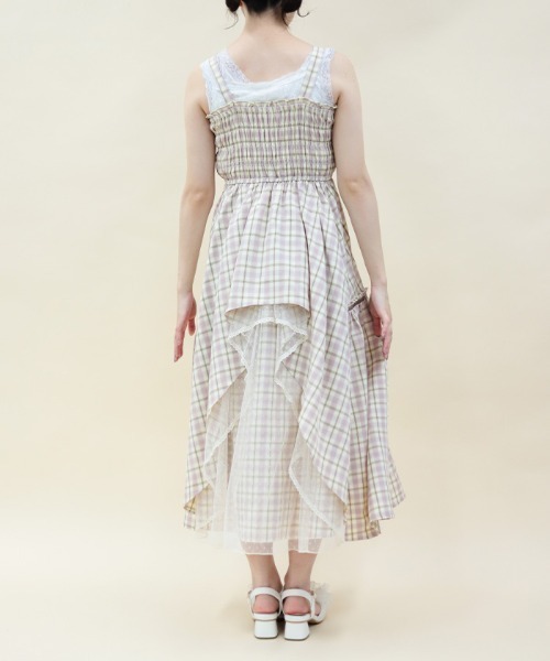 axes femme POETIQUE（アクシーズファムポエティック）の「バックフリルロングワンピース（ワンピース・レディース・ピンク/クリーム/ブラック・MEDIUM）」の8枚目の写真