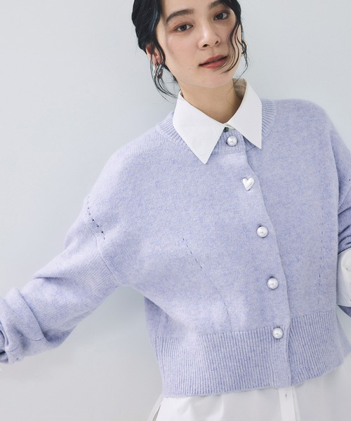 VIS（ビス）の「ハートアソートパール釦ラメミックスカーディガン/イージーケア・一部WEB限定カラー（カーディガン/ボレロ・レディース・チャコールグレー/ライトグレー/ブラック/ブルー/ダークパープル/ピンク系その他2/ブラウン系その他/レッド・FREE）」の21枚目の写真