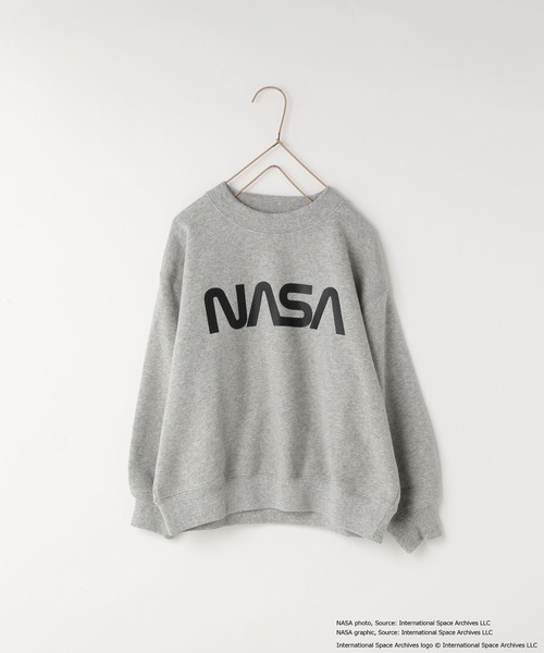 LOWRYS FARM（ローリーズファーム）の「ＮＡＳＡワッペンスウェット　593056（スウェット・キッズ・ブラック/ブルー/グレー・120cm/150cm/140cm/130cm/110cm）」の2枚目の写真