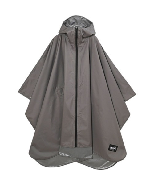 KiU（キウ）の「KiU キウ レインポンチョ 2ND（レインコート/ポンチョ・レディース・その他/その他4/カーキ/ブラック/アニマル/その他3/その他2/その他1/ライトグレー/レインボー/レオパード・FREE）」の3枚目の写真