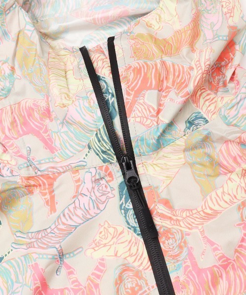 KiU（キウ）の「KiU キウ レインポンチョ 2ND（レインコート/ポンチョ・レディース・その他/その他4/カーキ/ブラック/アニマル/その他3/その他2/その他1/ライトグレー/レインボー/レオパード・FREE）」の19枚目の写真