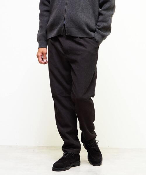 MEN'S MELROSE(メンズメルローズ)の「アクティブテックコーデュロイ ワンプリーツイージーテーパードパンツ(その他パンツ・メンズ・アイボリー/ブラック/ブラウン・2/3/4)」の2枚目の写真
