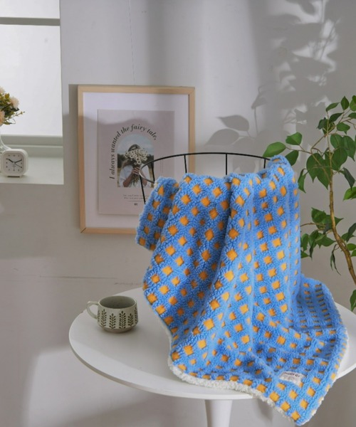 セール】もこもこボアチェックひざ掛け / ブランケット（ブランケット