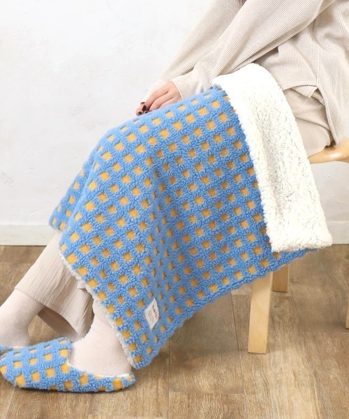 セール】もこもこボアチェックひざ掛け / ブランケット（ブランケット