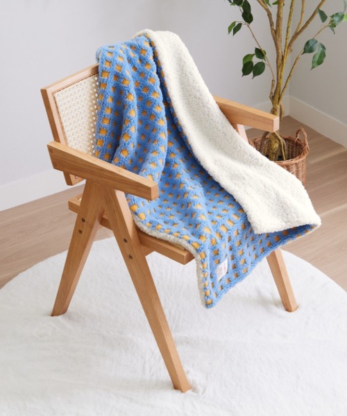 もこもこボアチェックひざ掛け / ブランケット（ブランケット