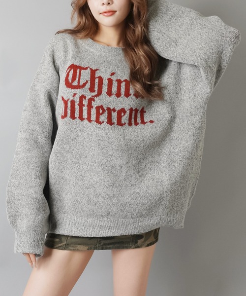 SPINNS（スピンズ）の「ストリート映え☆オールドイングリッシュゆるニット/オールドイングリッシュロゴ（ニット/セーター・レディース・ネイビー/グレー系その他2/ブラック/アイボリー/グレー系その他・ONESIZE）」の3枚目の写真