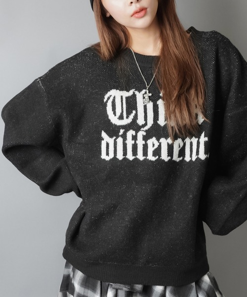 SPINNS（スピンズ）の「ストリート映え☆オールドイングリッシュゆるニット/オールドイングリッシュロゴ（ニット/セーター・レディース・ネイビー/グレー系その他2/ブラック/アイボリー/グレー系その他・ONESIZE）」の9枚目の写真