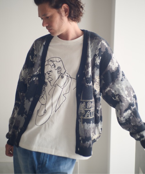 ADAM PATEK(アダムパテック)の「ADAMPATEK/mad embroidered fade knit cardigan/総柄刺繍入りカーディガン(カーディガン/ボレロ・メンズ・グレー系/ブラウン系・1/2)」の19枚目の写真