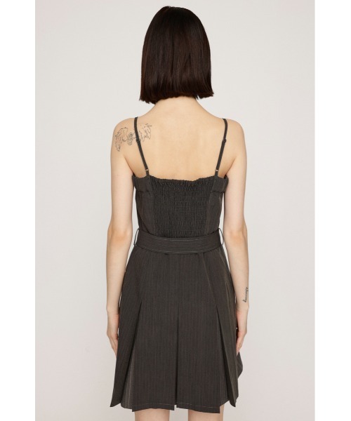 SLY（スライ）の「BOX PLEATS CAMI S/OP SET ボックスプリーツ ショート キャミワンピース セット 秋服 冬服（ワンピース・レディース・ベージュ系その他/グレー系その他2・1/2）」の9枚目の写真