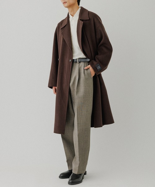 ADAM ET ROPE'（アダムエロペ）の「メリノウール ダブルフェイス セミダブルコート / マフラー付き（ステンカラーコート・メンズ・ダークブラウン/グレー/ブラック・S/M/L）」の6枚目の写真