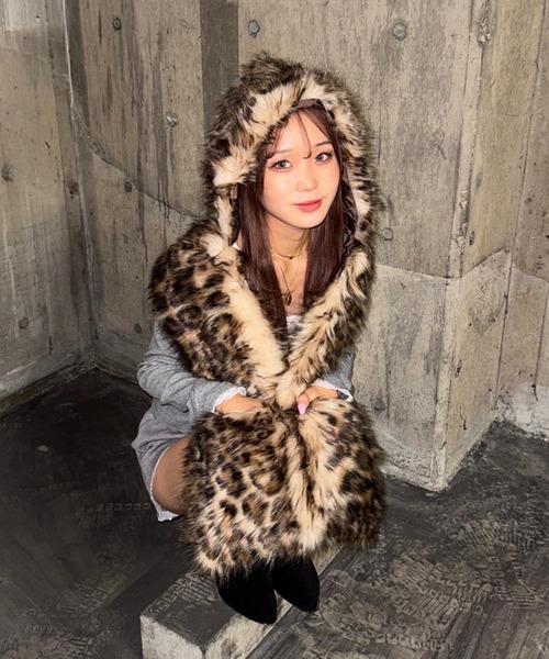 Fauxファーマフラー(マフラー)|ACLENT(アクレント)のファッション Fauxファーマフラー(マフラー)|ACLENT(アクレント)のファッション