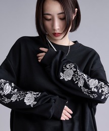 Ellno Loset(エルノロゼット)のローズ刺繍ウラケプルオーバー(スウェット)