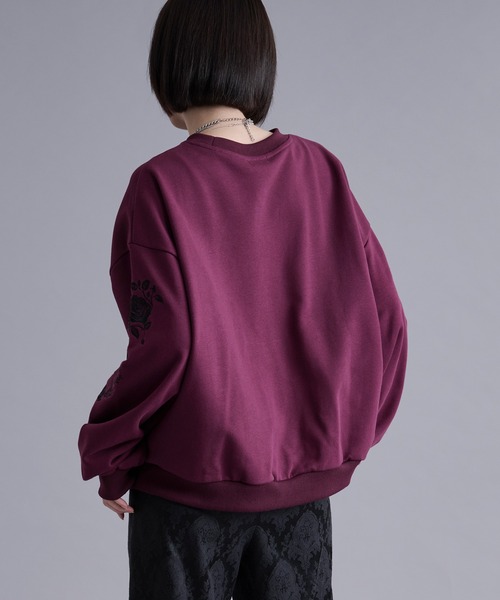 ローズ刺繍ウラケプルオーバー（スウェット）｜Ellno Loset（エルノ