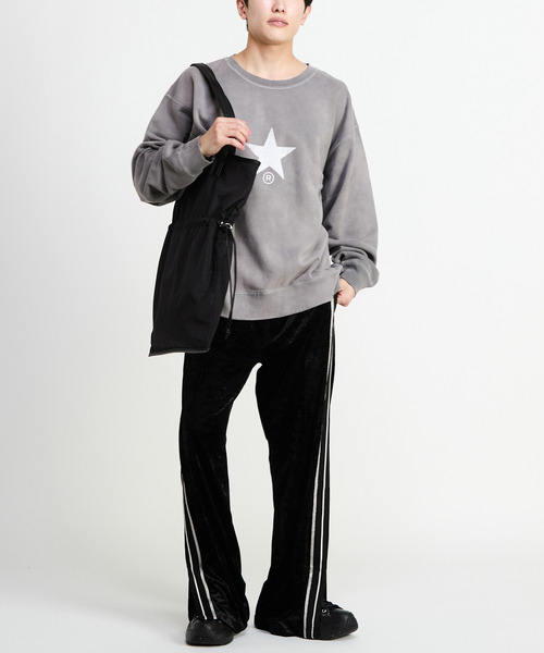 CONVERSE TOKYO（コンバーストウキョウ）の「STAR★ PRINT WASHED SWEAT（スウェット・メンズ・グレー/ブラック/オフホワイト・SMALL/LARGE）」の9枚目の写真