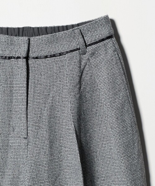 A DAY IN THE LIFE UNITED ARROWS(アデイインザライフユナイテッドアローズ)の「メランジ ツイードライク 2タック ワイドパンツ ‐ウォッシャブル‐<A DAY IN THE LIFE>(その他パンツ・レディース・モカ/ダークグレー/ベージュ・M/S)」の11枚目の写真