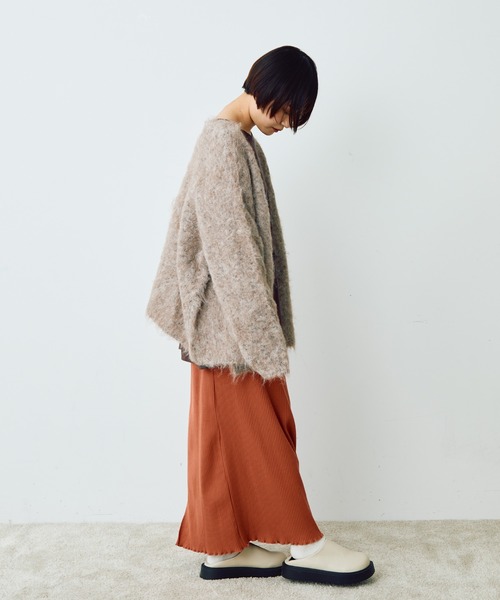 Crisp（クリスプ）の「メランジシャギーオーバーニットカーディガン（カーディガン/ボレロ・レディース・グレイッシュベージュ/ブルー/オレンジ・FREE）」の12枚目の写真