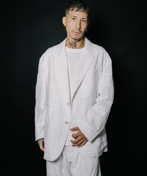 Subciety(サブサエティ)の「Patchwork tailored jacket(テーラードジャケット・メンズ・ブラック/ホワイト・SMALL/MEDIUM/LARGE/X-LARGE)」の4枚目の写真