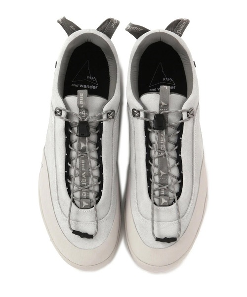 and wander（アンドワンダー）の「【and wander/アンドワンダー】ROA cingino（スニーカー・メンズ・ダークグレー/ホワイト・41/42/43）」の4枚目の写真