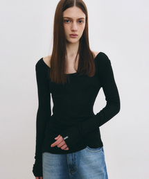 NICK&NICOLE（ニックアンドニコール）の「NICOLE MINIMAL LABEL SCOOP LS TOP_BLACK（Tシャツ/カットソー・レディース）」