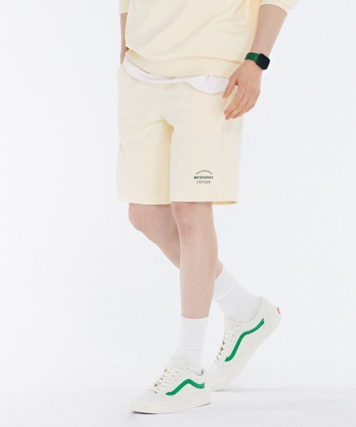 CHASECULT(チェイスカルト)の「共用エッセンシャルレタリングショートパンツ-CCZU2501E0M(その他パンツ・メンズ・ベージュ・67/70/76/82)」の2枚目の写真