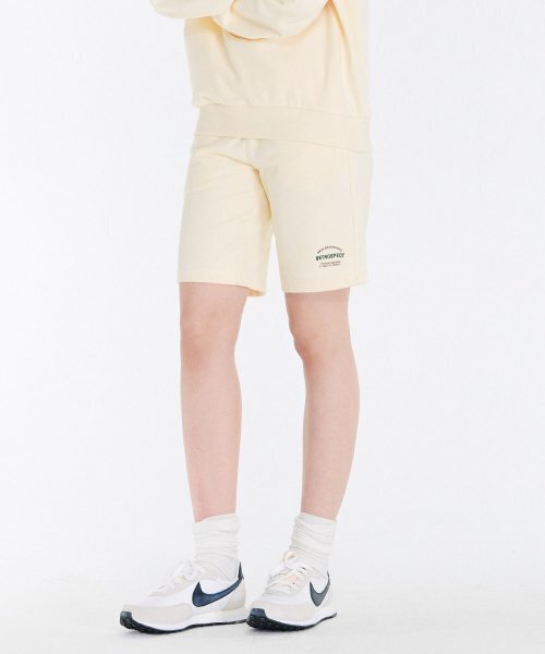 CHASECULT(チェイスカルト)の「共用エッセンシャルレタリングショートパンツ-CCZU2501E0M(その他パンツ・メンズ・ベージュ・67/70/76/82)」の3枚目の写真