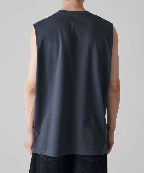 MUSINSA STANDARD（ムシンサスタンダード）の「[クールタンダード] リラックスドスリーブレストップ [アイアングレー]（Tシャツ/カットソー・メンズ・その他・SMALL/MEDIUM/X-LARGE/XXX-LARGE/LARGE/XX-LARGE）」の2枚目の写真