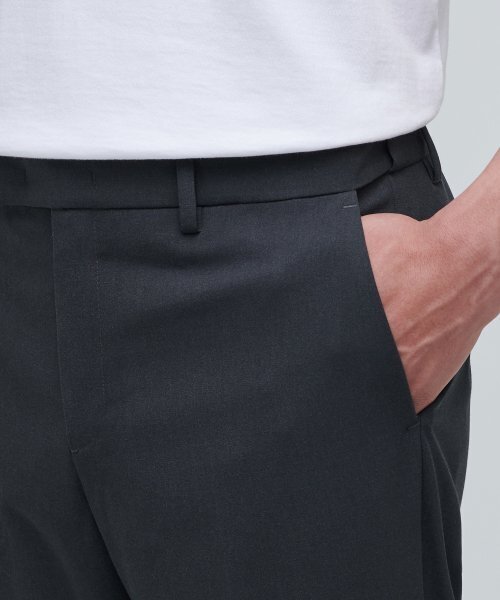 MUSINSA STANDARD（ムシンサスタンダード）の「軽量セミワイド隠しバンディングスラックス[グレー]（スラックス・メンズ・その他・26）」の5枚目の写真