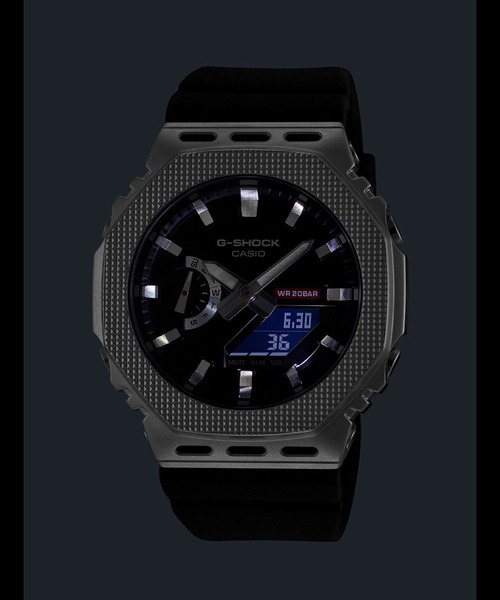 G-SHOCK(ジーショック)の「メタルベゼル / インダストリアルデザイン / GM-2100BM-1AJF(アナログ腕時計・メンズ・ブラック×シルバー・FREE)」の7枚目の写真