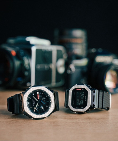 G-SHOCK(ジーショック)の「メタルベゼル / インダストリアルデザイン / GM-2100BM-1AJF(アナログ腕時計・メンズ・ブラック×シルバー・FREE)」の10枚目の写真