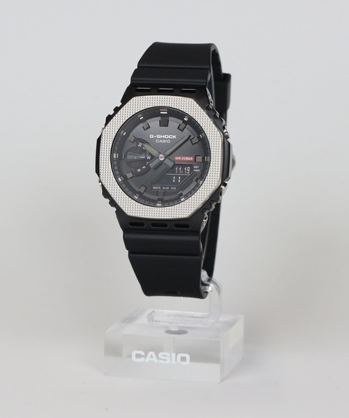 G-SHOCK(ジーショック)の「メタルベゼル / インダストリアルデザイン / GM-2100BM-1AJF(アナログ腕時計・メンズ・ブラック×シルバー・FREE)」の12枚目の写真