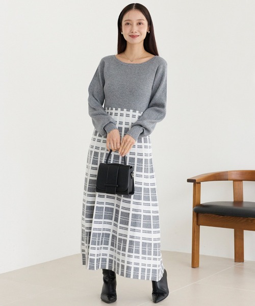 LAVEANGE（ラビアンジェ）の「【洗える】チェックジャガードニットワンピース（ワンピース・レディース・グレー/ブラック・F/3L/4L）」の12枚目の写真