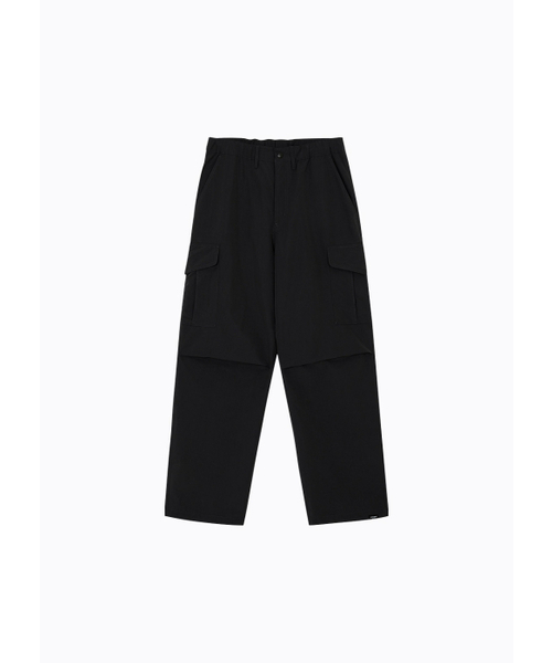 LIMELIGHT APPAREL(ライムライトアパレル)の「アパレルワイドフィットナイロンカーゴパンツ(ブラック)(その他パンツ・メンズ・その他・MEDIUM/LARGE/X-LARGE/XX-LARGE/SMALL)」の2枚目の写真