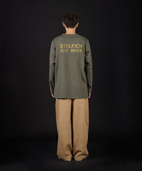 ASTRAL PROJECTION(アストラルプロジェクション)の「エイピースタジオ ビギン オーバーサイズ ロングスリーブTシャツ_カーキ(Tシャツ/カットソー・メンズ・その他・LARGE/MEDIUM/X-LARGE/XX-LARGE)」の7枚目の写真
