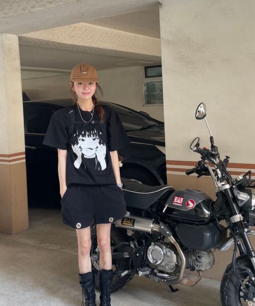 LAUGHER(ラファー)の「キコTシャツ - ブラック(Tシャツ/カットソー・レディース・ブラック・LARGE/MEDIUM/X-LARGE)」の4枚目の写真