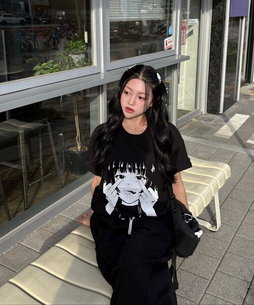 LAUGHER(ラファー)の「キコTシャツ - ブラック(Tシャツ/カットソー・レディース・ブラック・LARGE/MEDIUM/X-LARGE)」の18枚目の写真