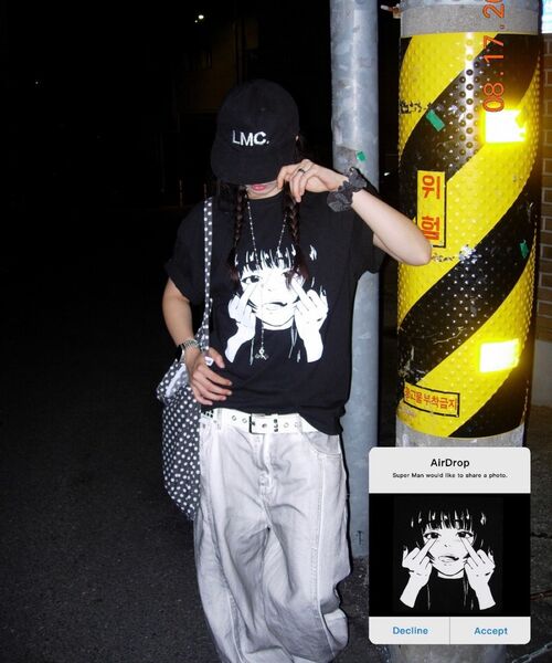 LAUGHER(ラファー)の「キコTシャツ - ブラック(Tシャツ/カットソー・レディース・ブラック・LARGE/MEDIUM/X-LARGE)」の22枚目の写真