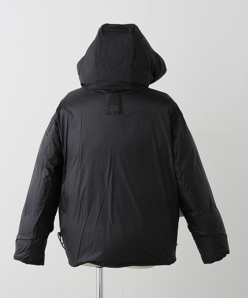 TATRAS CONCEPT STORE(タトラスコンセプトストア)の「【WEB+一部店舗限定】TATRAS / タトラス GIGI ジジ ダウンジャケット(ダウンジャケット/コート・レディース・ブラック/ベージュ・MEDIUM)」の8枚目の写真