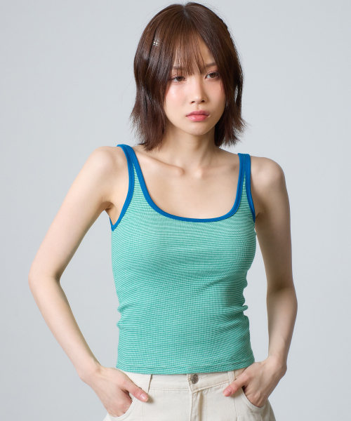 UNKNOWN PLANET(アンノウンプラネット)の「配色ストライプノースリーブトップ グリーン(Tシャツ/カットソー・レディース・その他・FREE)」の3枚目の写真