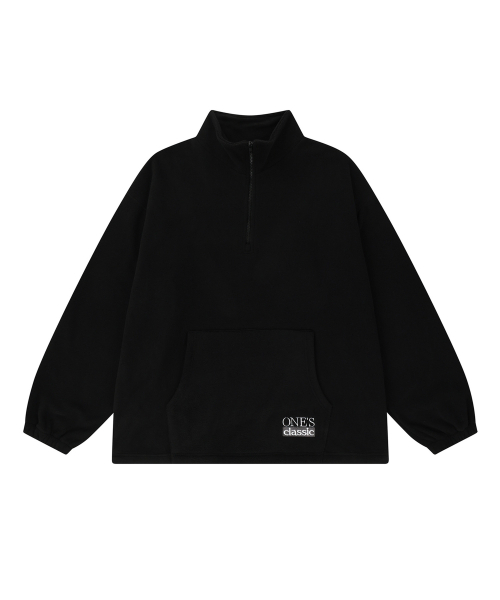 ENDOOR(エンドア)の「Fleece classic pullover (black)(スウェット・メンズ・ブラック・1/2)」の2枚目の写真
