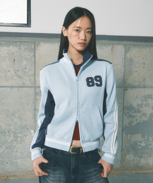 SECONDMONO（セカンドモノローグ）の「エアフロー ワッフルトラックジャケット [スカイブルー]_SEJK022SKYBLUE（ナイロンジャケット・レディース・その他・SMALL/MEDIUM/LARGE/X-SMALL）」の5枚目の写真