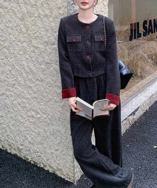 Diosfront（ディオスフロント）の「袖配色ショート丈ノーカラージャケットセットアップ（セットアップ・レディース・チャコールグレー・M/S/L）」の4枚目の写真