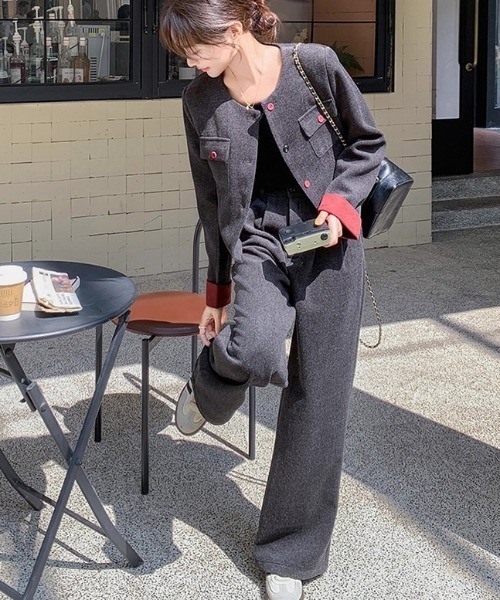 Diosfront（ディオスフロント）の「袖配色ショート丈ノーカラージャケットセットアップ（セットアップ・レディース・チャコールグレー・M/S/L）」の13枚目の写真