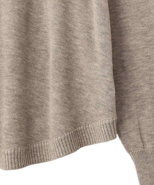 YECCA VECCA（イェッカヴェッカ）の「裾ラメMIXラウンドヘムニット（ニット/セーター・レディース・チャコールグレー/ブルー/グレイッシュベージュ・FREE）」の11枚目の写真