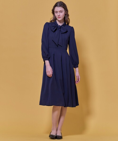 TOCCA（トッカ）の「PROMISE RIBBON ROSETTE ドレス（ワンピース・レディース・イエロー系/ライトグリーン系/ネイビー系・0/2/4/6）」の10枚目の写真