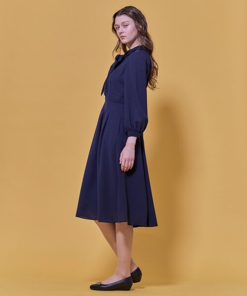 TOCCA（トッカ）の「PROMISE RIBBON ROSETTE ドレス（ワンピース・レディース・イエロー系/ライトグリーン系/ネイビー系・0/2/4/6）」の11枚目の写真