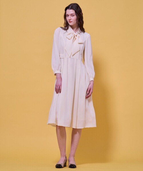 TOCCA（トッカ）の「PROMISE RIBBON ROSETTE ドレス（ワンピース・レディース・イエロー系/ライトグリーン系/ネイビー系・0/2/4/6）」の17枚目の写真