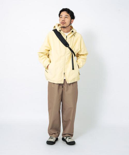 EKAL（エカル）の「『UR TECH』ナイロンタッサーフーディー（ナイロンジャケット・メンズ・ネイビー/イエロー/ライトブルー/グレー・LARGE/MEDIUM）」の5枚目の写真