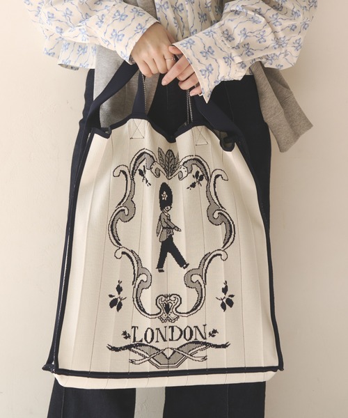 Cath Kidston（キャスキッドソン）の「【Cath Kidston×KNT365】Mam（トートバッグ・レディース・ピンク/ネイビー/レッド・FREE）」の13枚目の写真