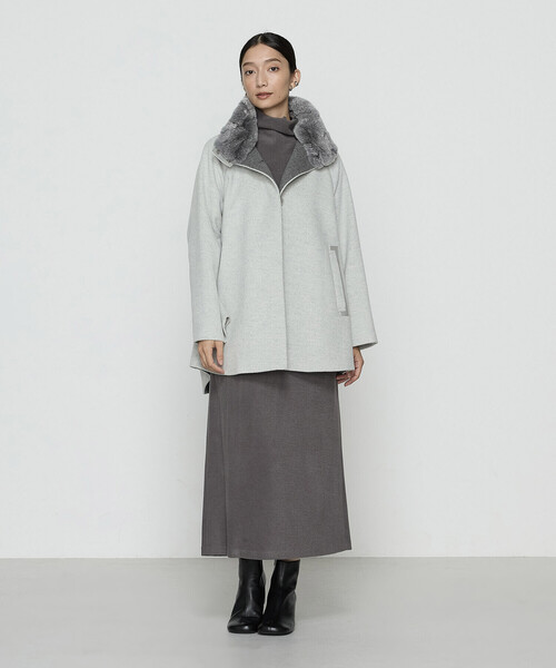 K.T KIYOKO TAKASE（キヨコタカセ）の「〔 Sサイズ 〕 アンゴラウール ・Aラインショートコート（その他アウター・レディース・キナリ・5号）」の2枚目の写真