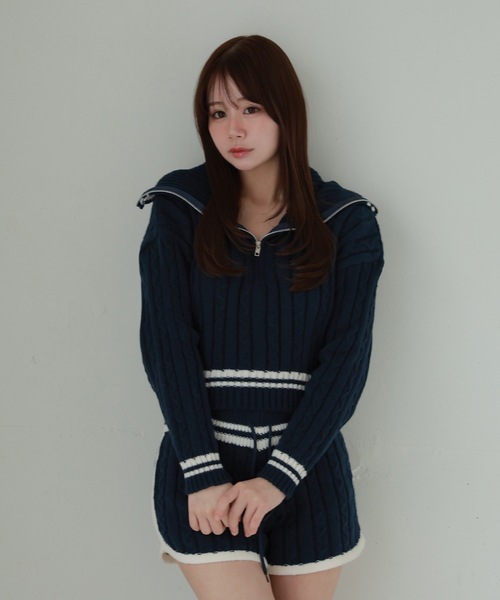 M DOLLY(エムドリー)の「line oliva knit set up/ラインオリーヴァニットセットアップ(セットアップ・レディース・ネイビー/アイボリー・FREE)」の1枚目の写真